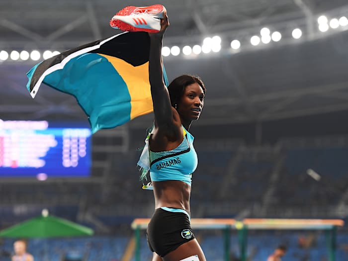 shaunae-miller-400-meters-dive.jpg